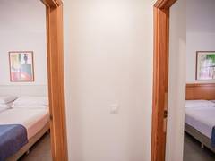 Zimmerbild 24