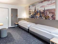 Zimmerbild 4