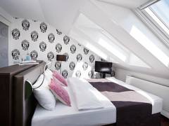 Zimmerbild 2