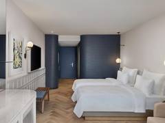 Zimmerbild 23