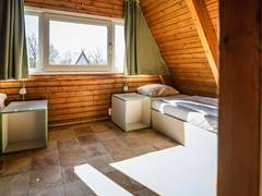 Zimmerbild 8