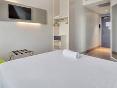 Zimmerbild 8