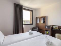 Zimmerbild 16