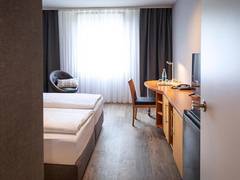 Zimmerbild 19