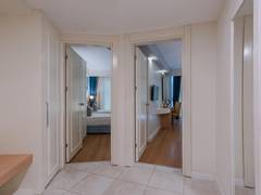 Zimmerbild 48