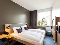 Zimmerbild 14