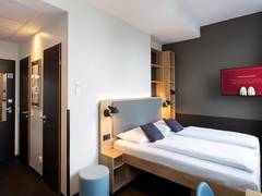 Zimmerbild 9