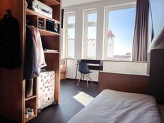 Zimmerbild 17