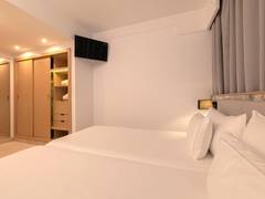 Zimmerbild 7