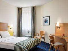 Zimmerbild 10