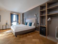 Zimmerbild 6