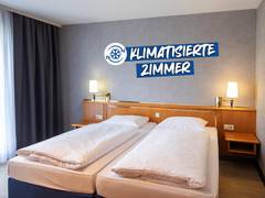 Zimmerbild 19