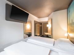 Zimmerbild 11