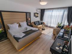 Zimmerbild 24