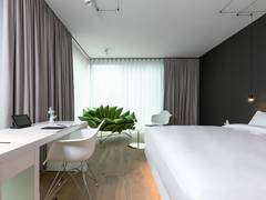 Zimmerbild 5