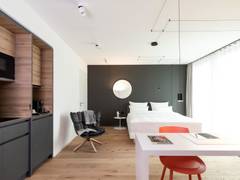 Zimmerbild 12