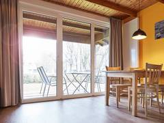 Zimmerbild 6