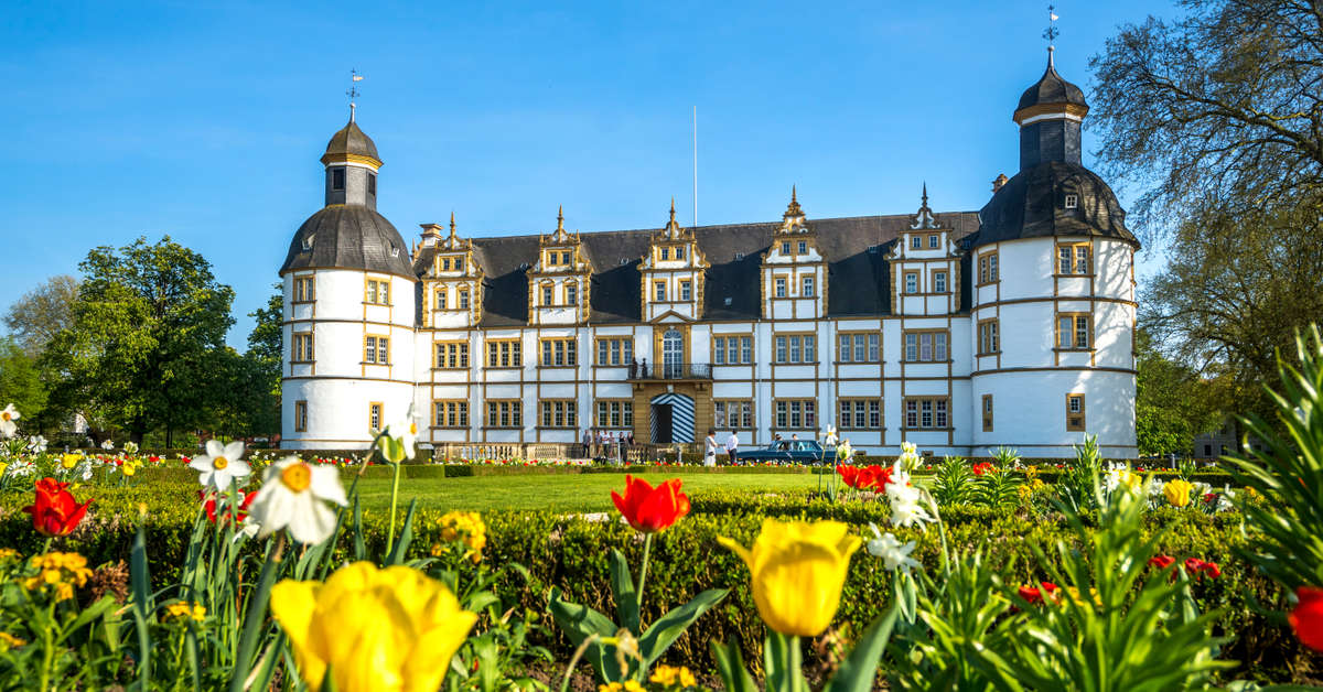 London - Paderborn Lippstadt