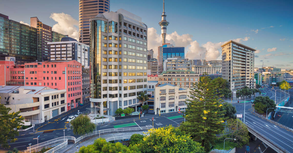 Dundee - Auckland