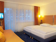 Zimmerbild 25
