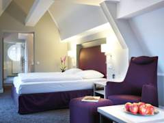 Zimmerbild 7