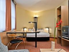 Zimmerbild 10