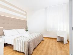 Zimmerbild 16
