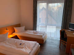 Zimmerbild 13