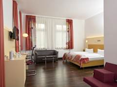Zimmerbild 24