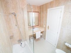 Zimmerbild 44