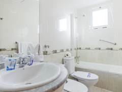 Zimmerbild 46