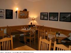 Zimmerbild 16