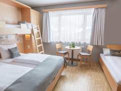 Zimmerbild 17