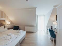 Zimmerbild 15