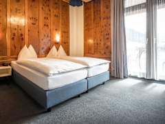 Zimmerbild 23