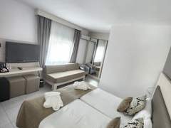 Zimmerbild 47