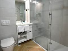 Zimmerbild 24