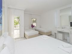Zimmerbild 12