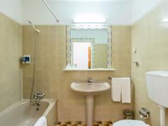 Zimmerbild 23