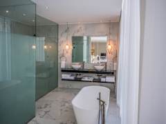 Zimmerbild 9