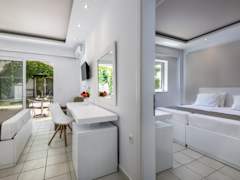 Zimmerbild 66