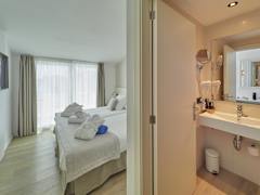 Zimmerbild 32