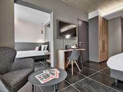 Zimmerbild 24