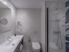 Zimmerbild 28
