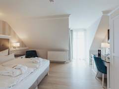 Zimmerbild 18