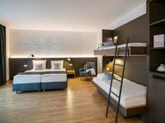 Zimmerbild 14
