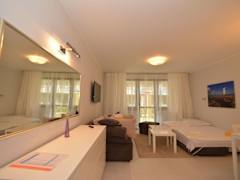 Zimmerbild 7
