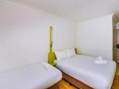 Zimmerbild 15