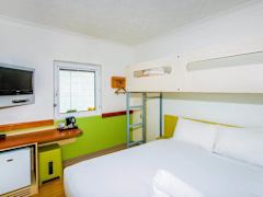 Zimmerbild 11