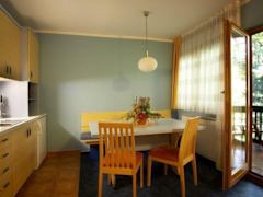 Zimmerbild 9